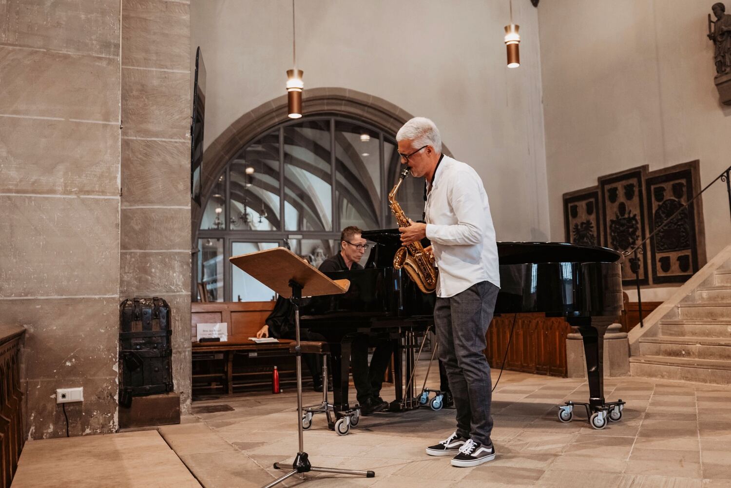 Saxophon und Flügel in der Evangelischen Stiftskirche Öhringen